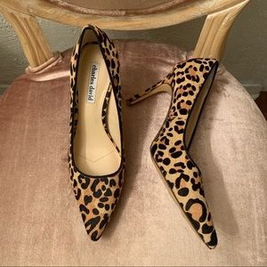 CHARLES DAVID FUR LEOPARD PRINT HEELS